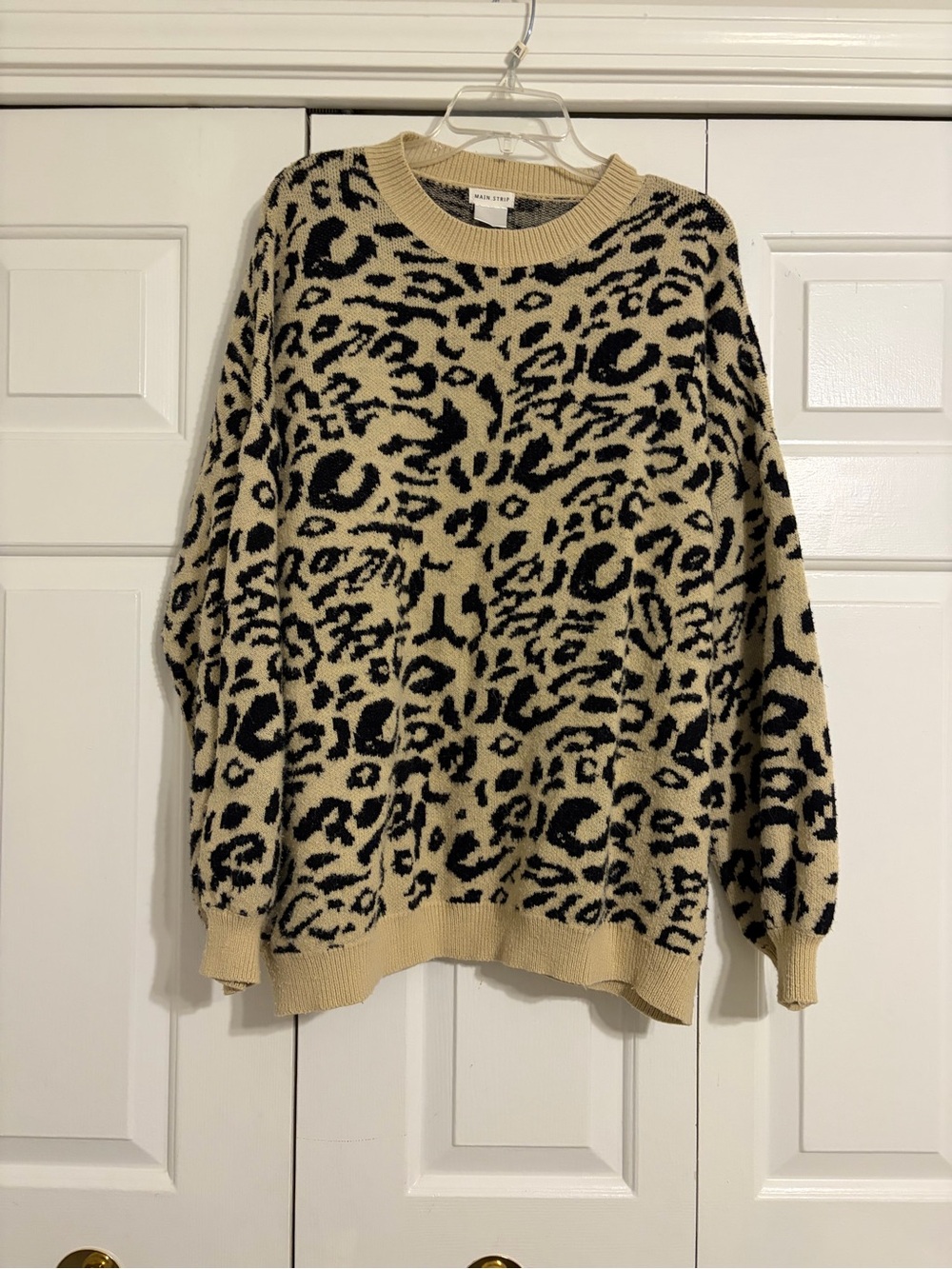 Leopard Print Crewneck Sweater - Beige and Black